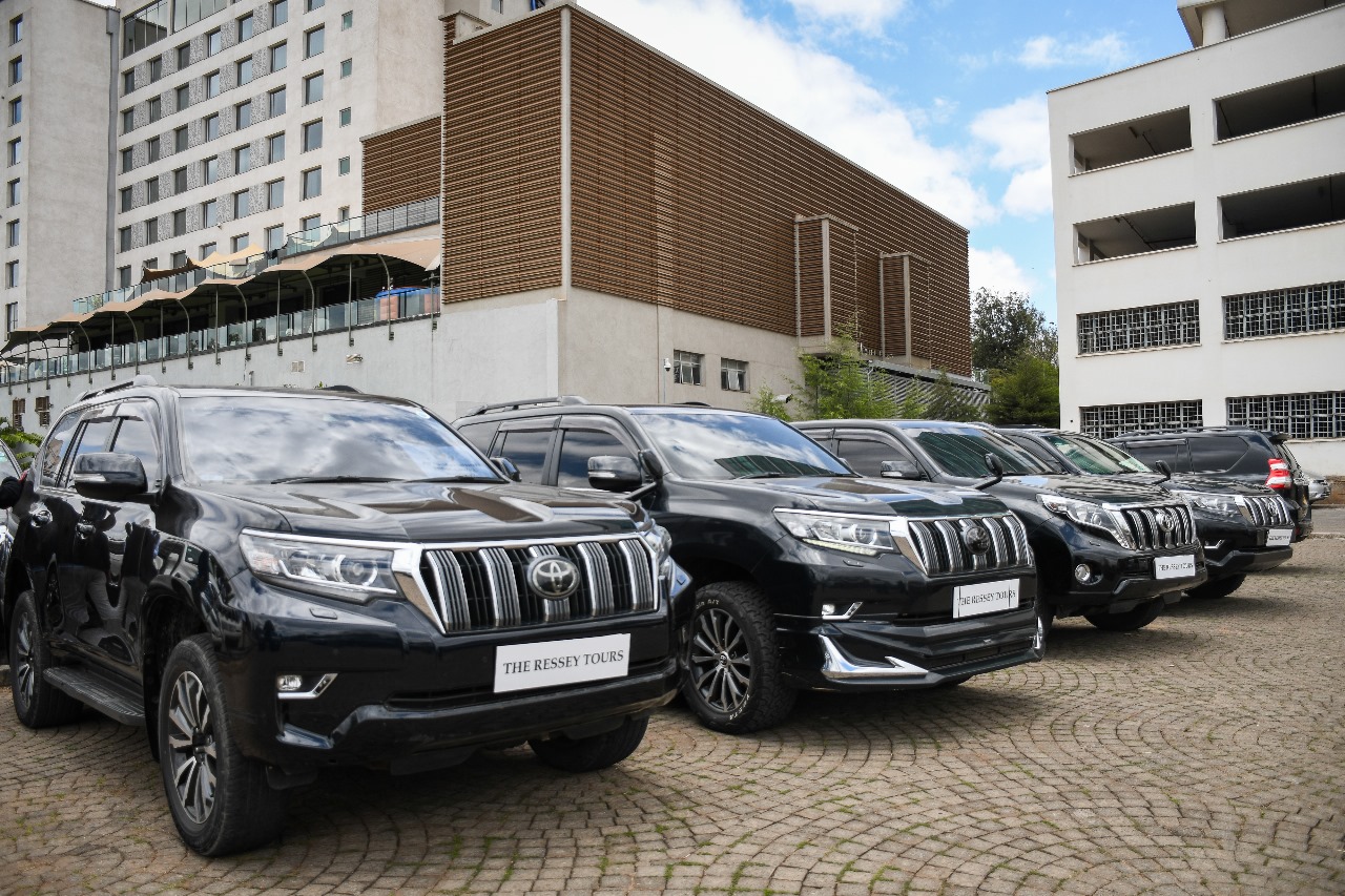 Ressey Tours Premium Fleet — Land Cruiser Prado